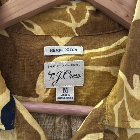 Hemp Cotton new jcrew button down - Picture 3 of 5